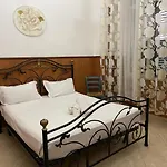 Hotel Mignon