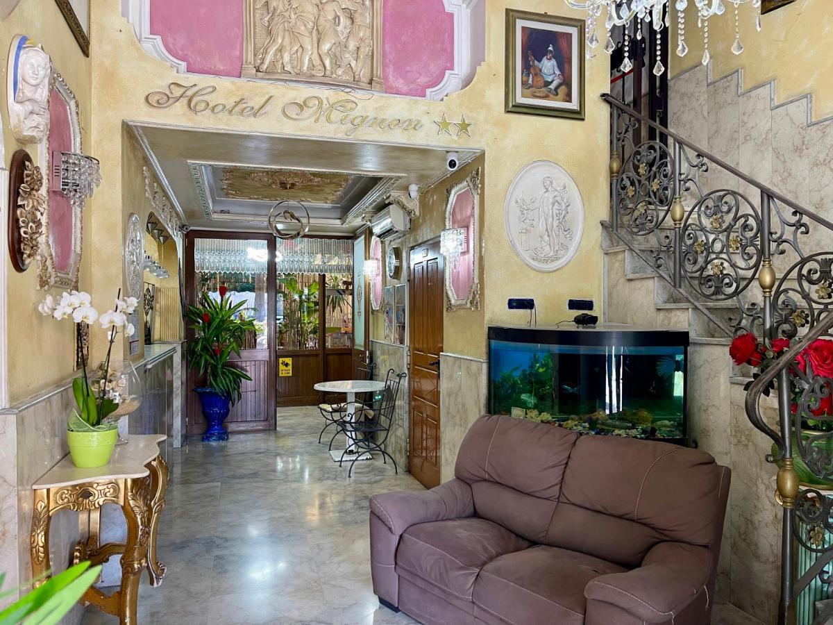 Hotel Mignon